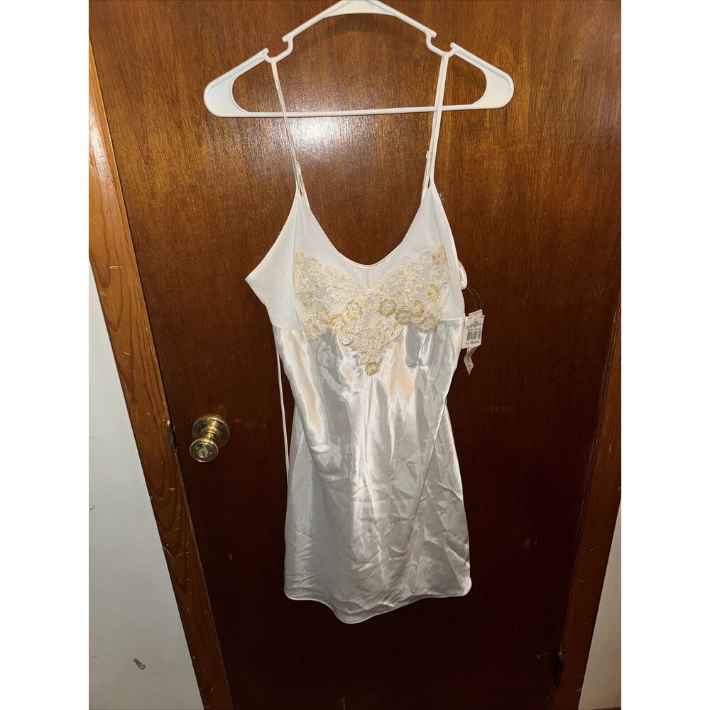 NWT Linea Donatella Women’s Beaded White Slip Dress Size Medium VTG